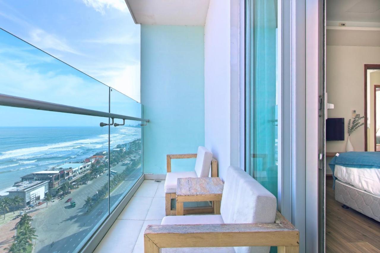 Stunning Apartments Across My Khe Beach ! Rooftop Pool & Gym Da Nang Exterior foto